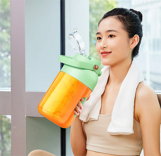 JUICIER GO™ Smart Portable Blender/Cup + Straw – USB Rechargeable